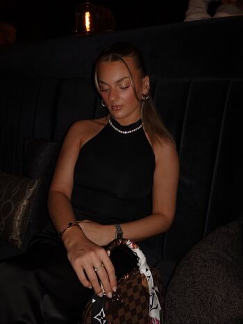 Full leaked Lica private onlyfans photo