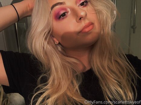 scarlettskyeof