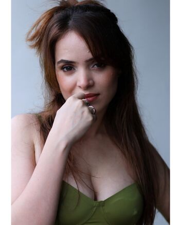 Full leaked Simran dhanwani private onlyfans photo